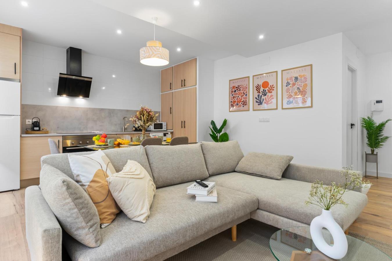 Matisse, Totalmente Reformado Y Modernista Apartment Gijon Exterior photo